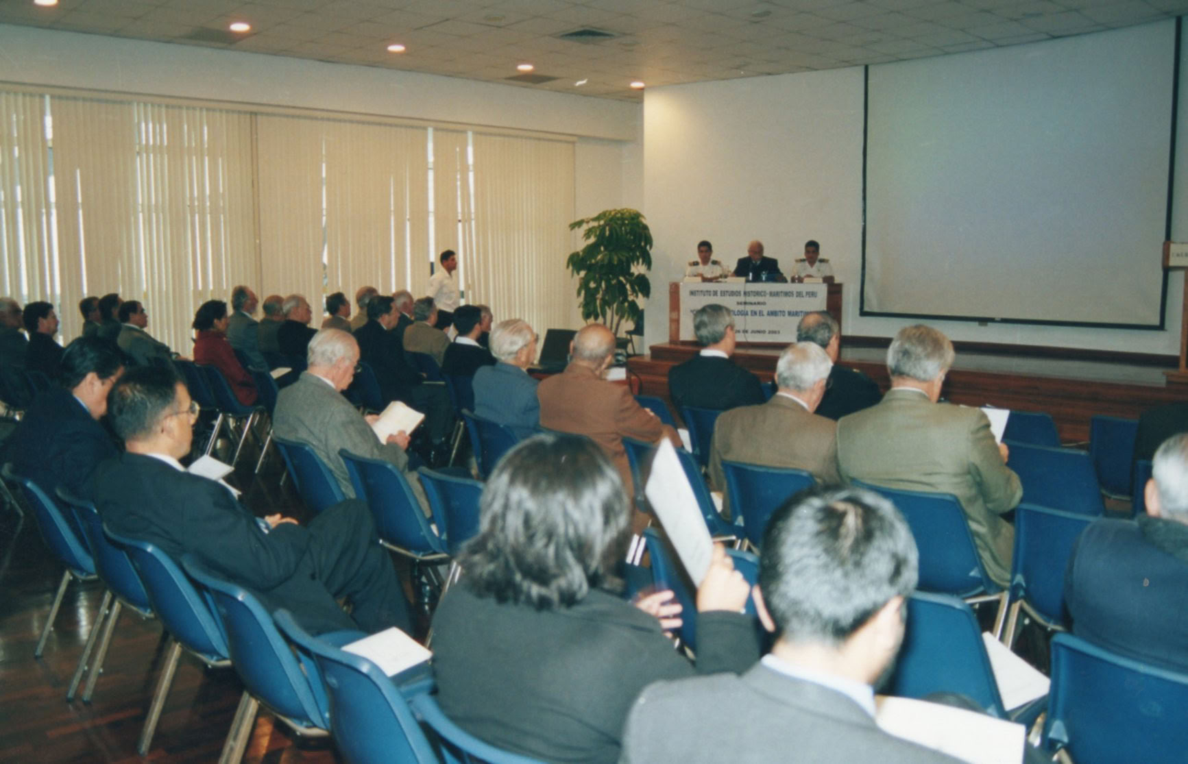 Seminario: Ciencia y Tecnología en el Ámbito Marítimo organizado por el Comité Permanente de Ciencias y Tecnología de la Comisión de Estudios Estratégico-Marítimos, 25-26 junio 2003