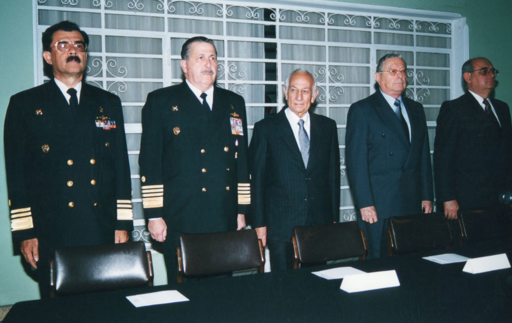 Sesión Solemne por el 182° aniversario de la Creación de la Marina de Guerra del Perú y 124° aniversario del Combate Naval de Angamos. 30 setiembre 2003