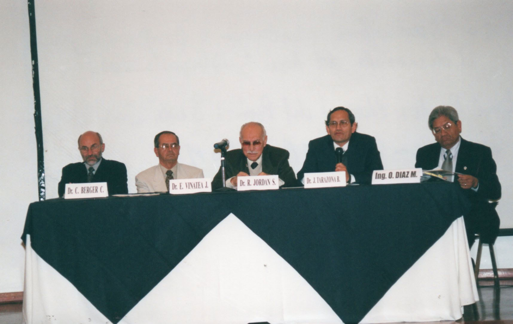 Foro Acuicultura Marítima y Continental para el Desarrollo del Perú, 17 agosto 2004