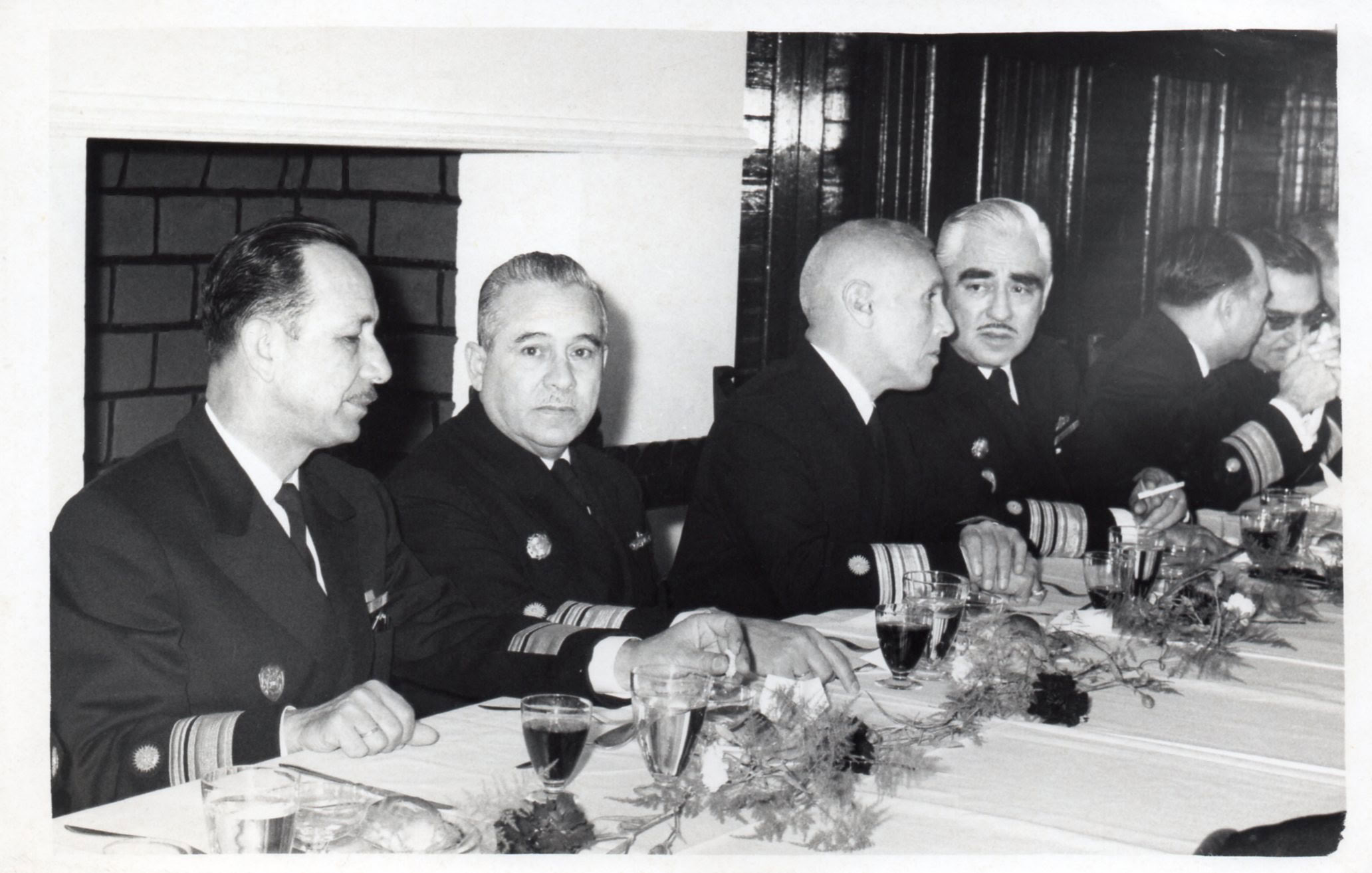 Ministro de Marina contralmirante Luis Ponce Arenas, 1967