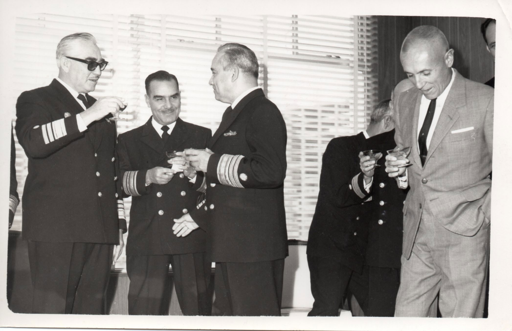 Ministro de Marina contralmirante Luis Ponce Arenas, 1967