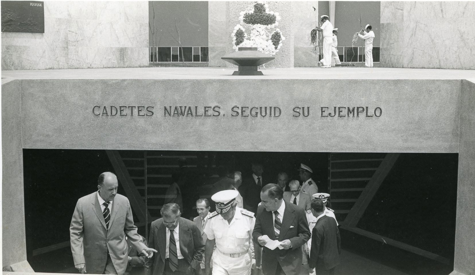 Homenaje por los 50 años a los integrantes de la Promoción que ingresó a la Escuela Naval del Perú en 1927, mayo de 1977