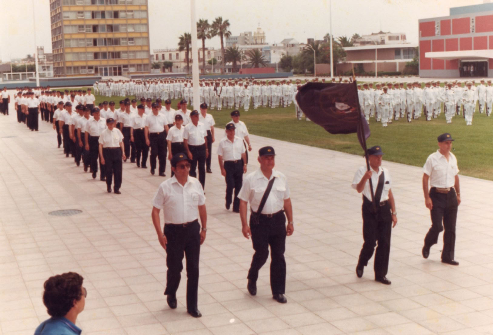 Ex-Cadetes Navales en el Día del Recuerdo Naval, c. 1989