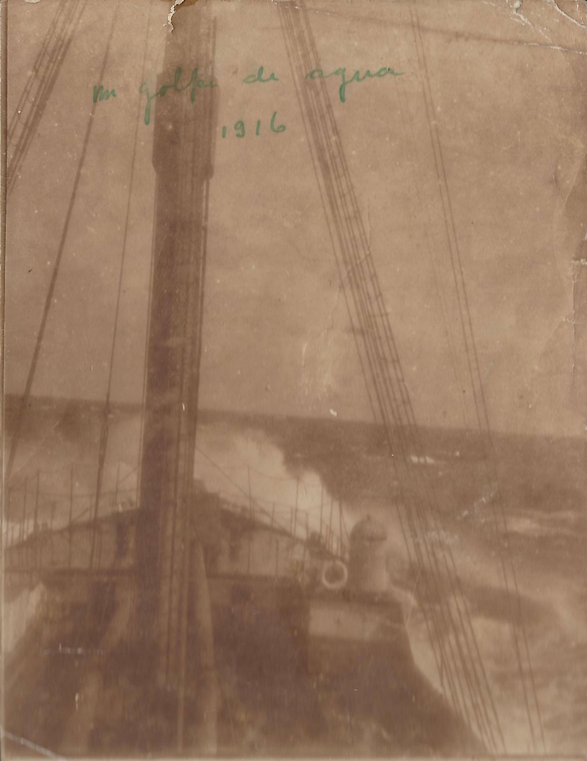 El transporte Iquitos en viaje a Inglaterra y las costas de Estados Unidos y de la América del Sur en el Atlántico. 1916