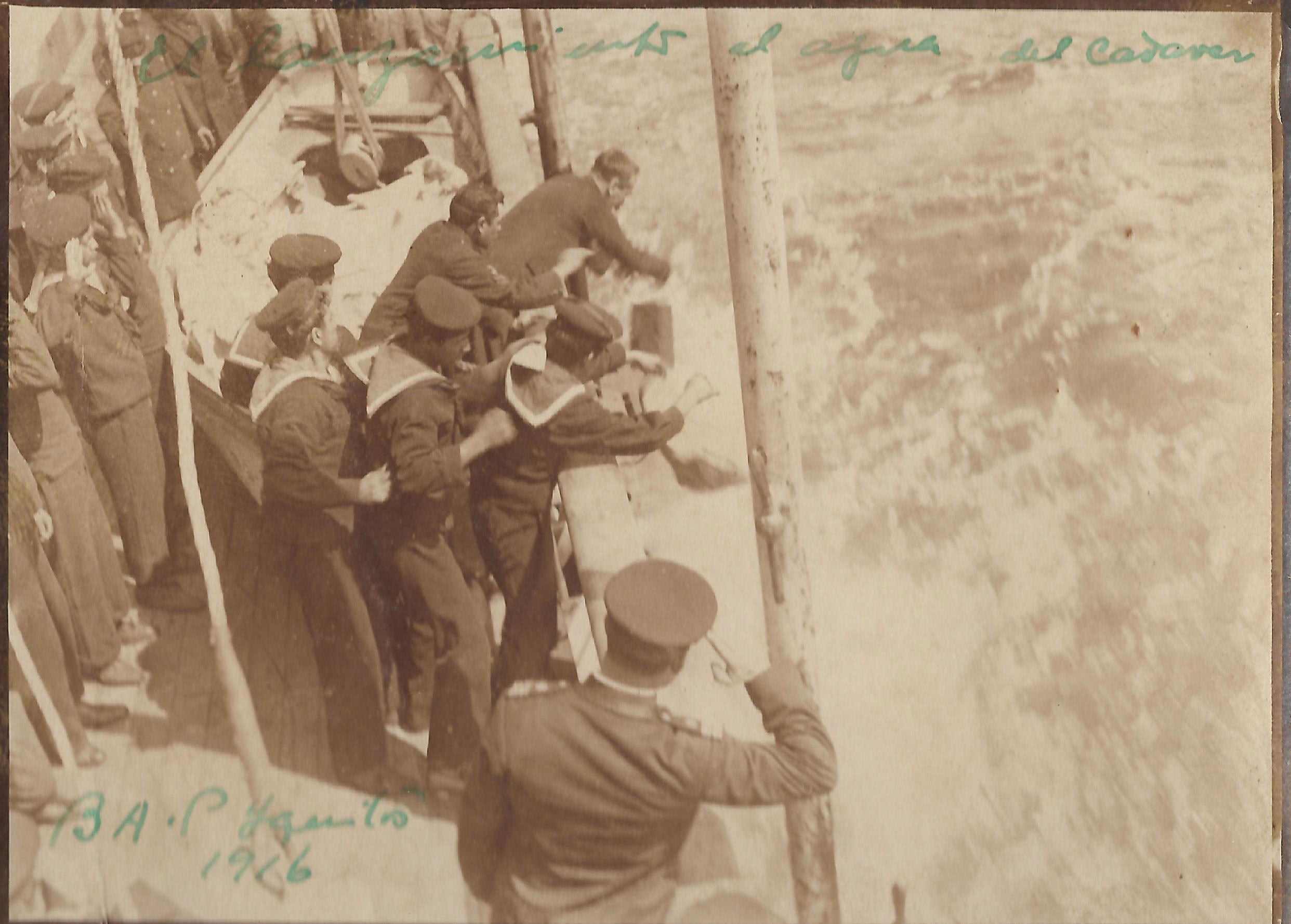 El transporte Iquitos en viaje a Inglaterra y las costas de Estados Unidos y de la América del Sur en el Atlántico. 1916