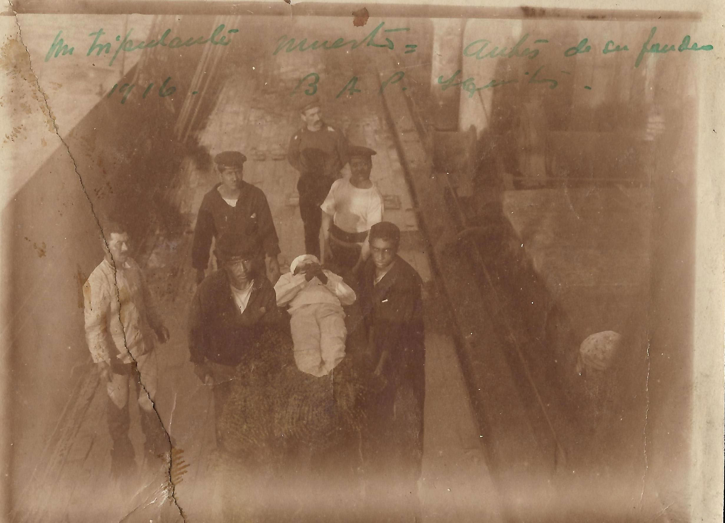 El transporte Iquitos en viaje a Inglaterra y las costas de Estados Unidos y de la América del Sur en el Atlántico. 1916