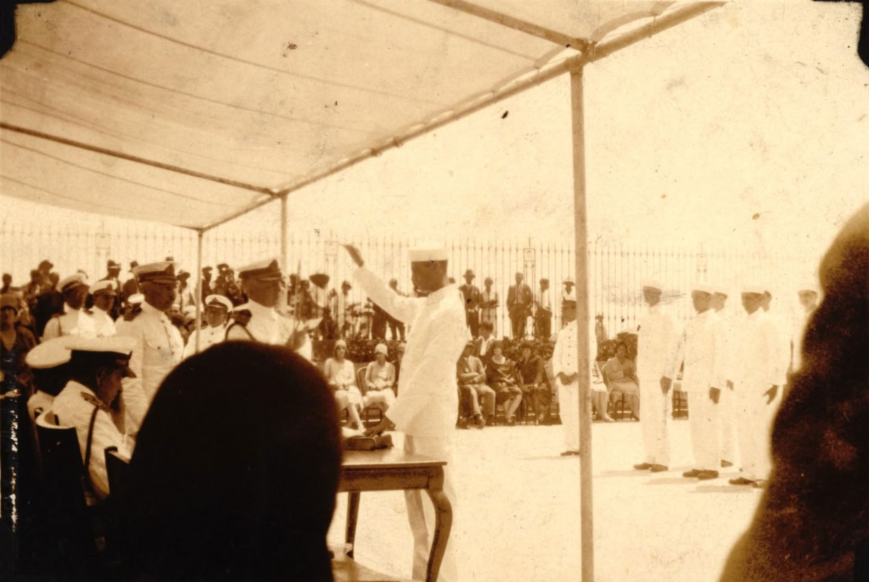 Juramento del cadete Fernando Elías Aparicio en la Escuela Naval, 1931