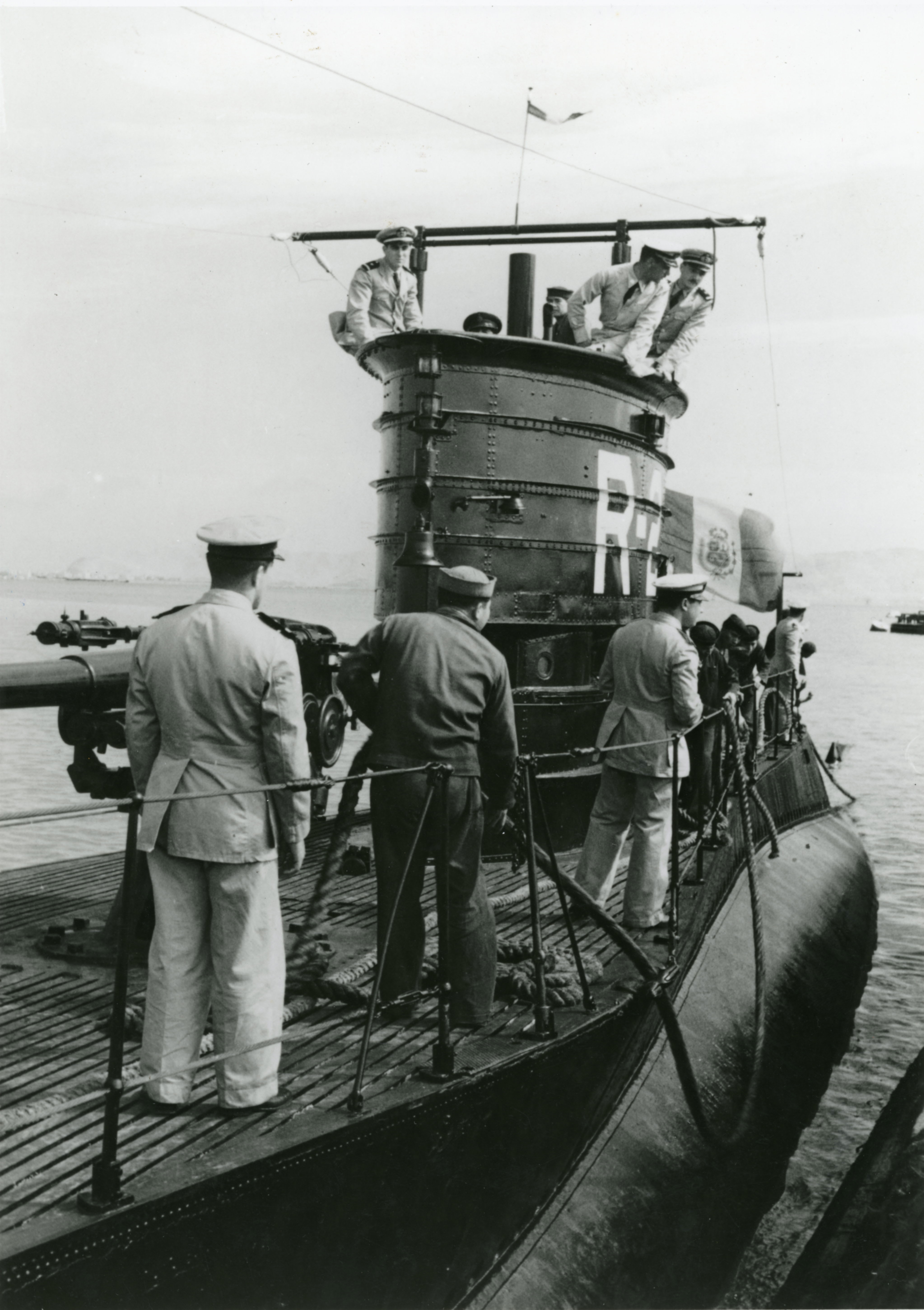 Submarino R-2, c. 1940